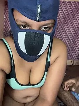 Freechat Chn_x_cbe on StripChat