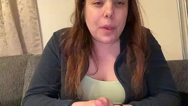 Freechat cumwithmee3 on StripChat