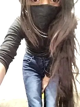 Freechat Cute-Naavya on StripChat