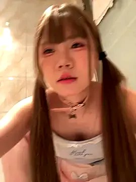 Freechat dai521112 on StripChat