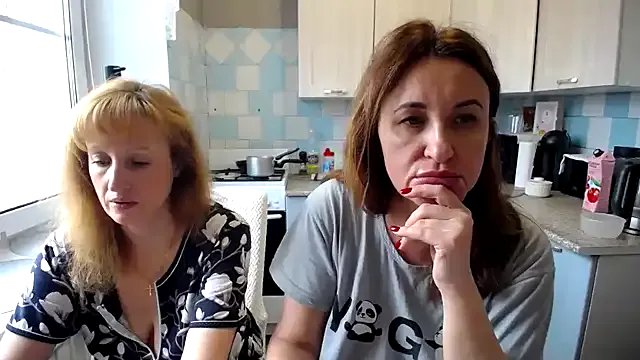 Freechat DonnaMagdalena on StripChat