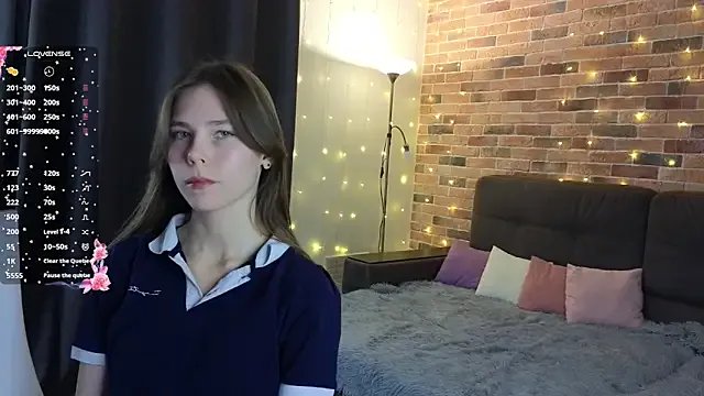 Freechat EmiliDen on StripChat