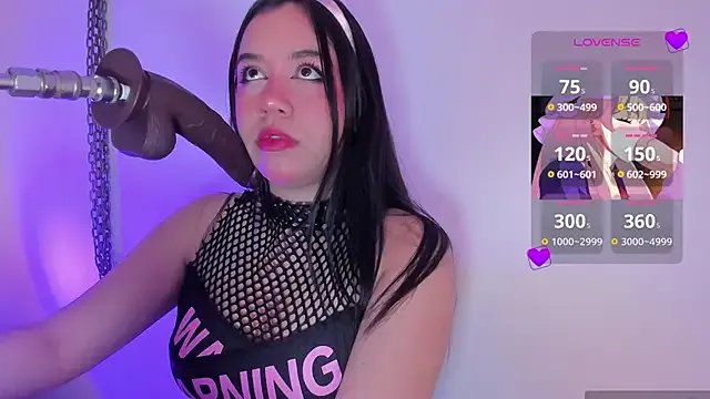 Freechat emma_smile on StripChat