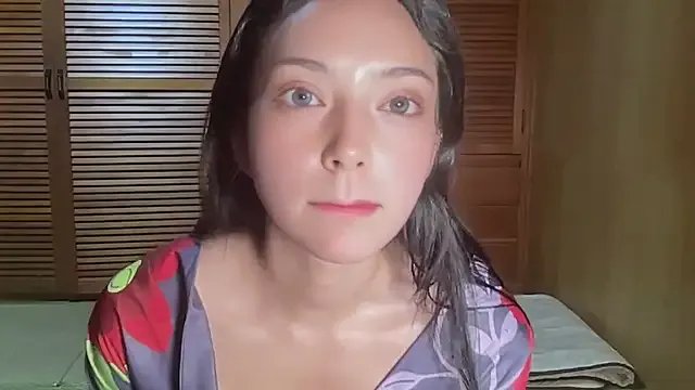 Group ena8888 on StripChat