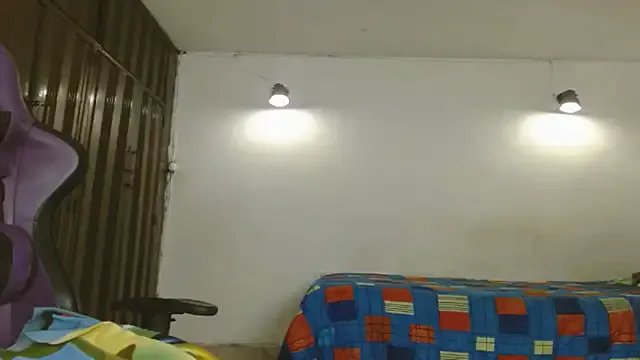 Freechat engielphoenis14 on StripChat