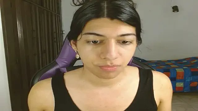 Freechat engielphoenis14 on StripChat