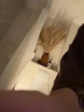 Freechat enjoy_my_beauty on StripChat