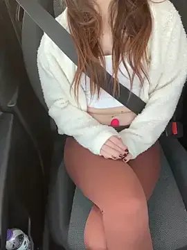 Freechat Ezgiierenns on StripChat