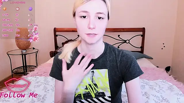 Freechat fleximona on StripChat