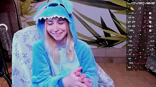 Freechat fleximona on StripChat