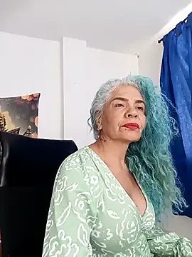 Freechat freyadevil333 on StripChat