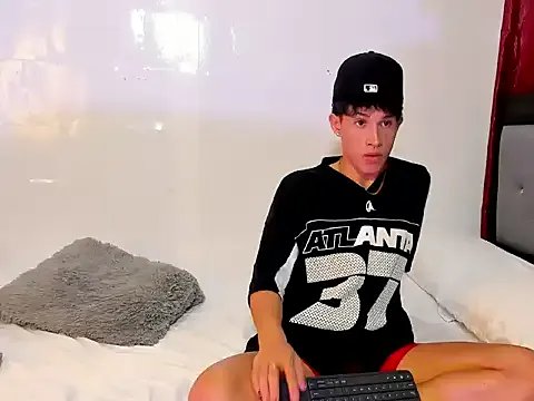 Group Handsome_boys69 on StripChat