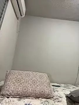 Freechat HannaFallow on StripChat