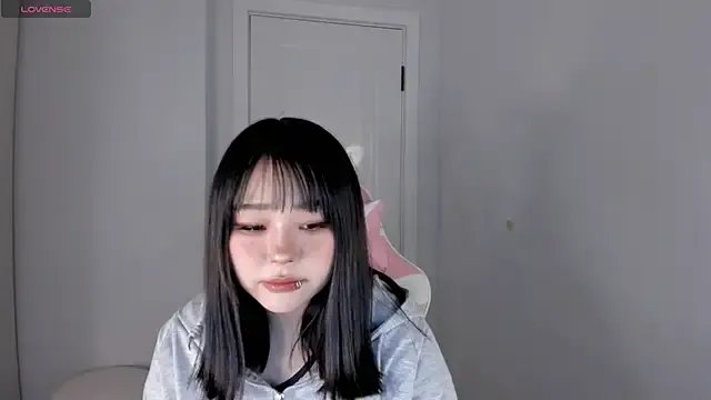 hee_young11 — give me flowers