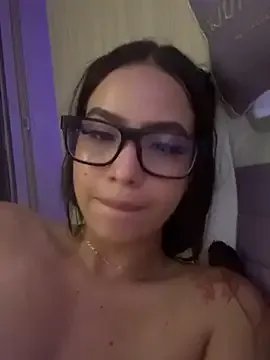 Freechat IamSteph13 on StripChat