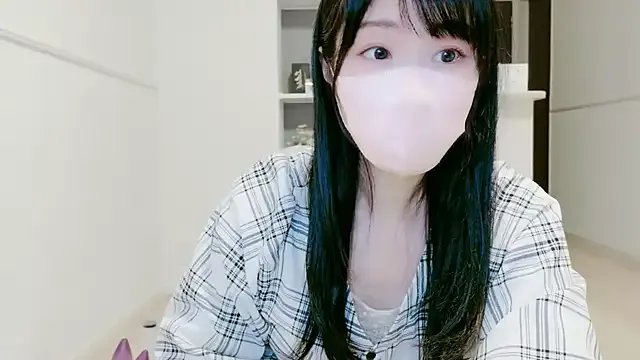 Group IORio2 on StripChat