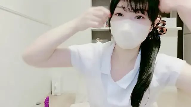 Group IORio2 on StripChat