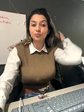 Freechat Isabella_Varella on StripChat