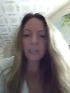 Freechat KattyLuuu on StripChat