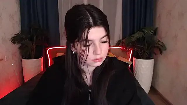 Freechat KisaModel on StripChat