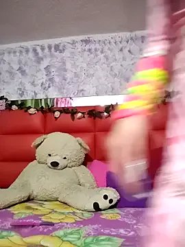 Freechat Kitty_Melodi on StripChat