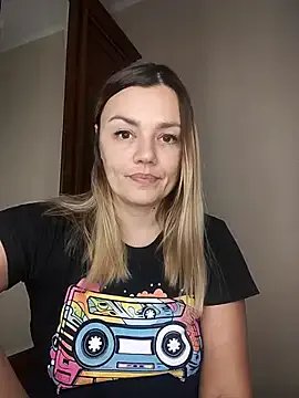 Freechat KrissSexi on StripChat