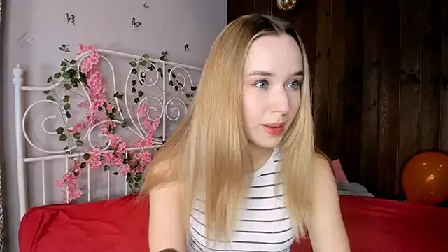 Private KristleKirst on StripChat