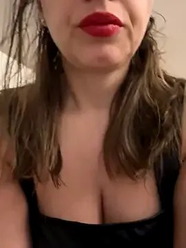 Freechat ladywithbigass on StripChat