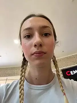 Freechat Lia__Love on StripChat