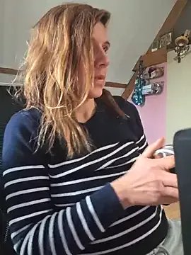 Freechat Lina_lou4 on StripChat