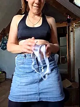 Freechat Lina_lou4 on StripChat