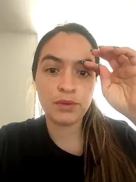 Little__Danni1 on StripChat 