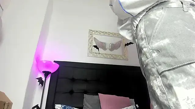 Freechat Lola_Blondie on StripChat