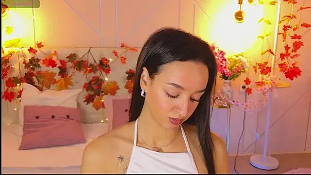 Lolly_Neal on StripChat 