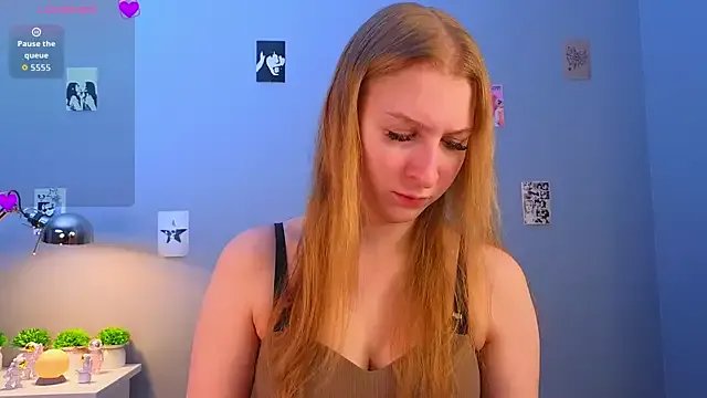 LorettaGladman on StripChat 