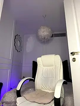 Freechat miss_blondiee on StripChat