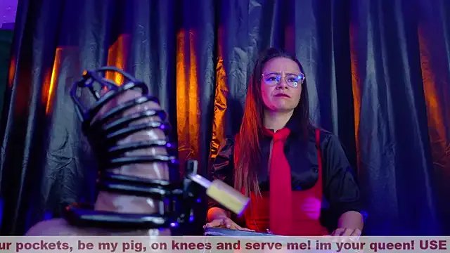 Freechat MistressSlut1 on StripChat