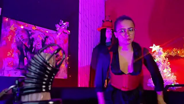 Freechat MistressSlut1 on StripChat