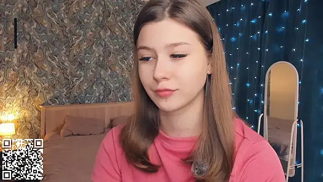 Freechat MondoNeko on StripChat