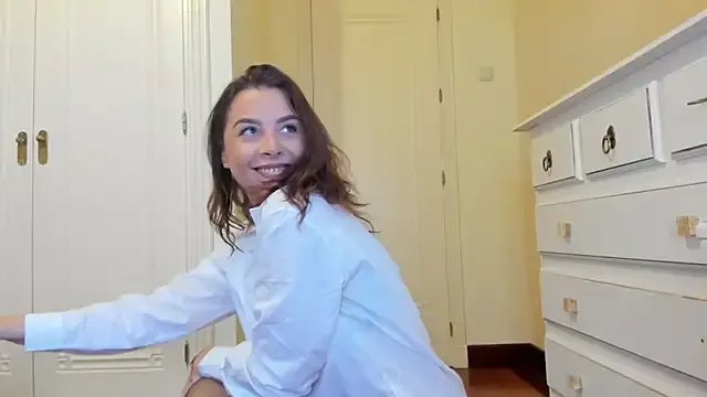 Freechat nycole_new on StripChat