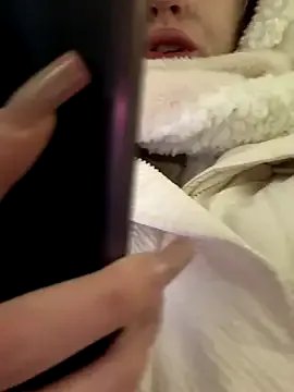 Freechat RonnieKiss on StripChat