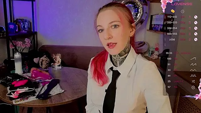 Freechat Roxy_____ on StripChat