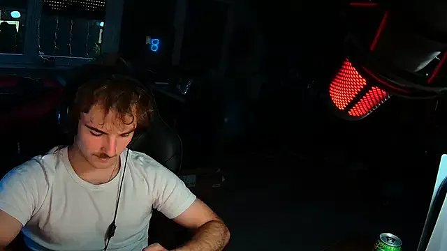 Freechat Rudi2007Eye on StripChat