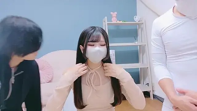 Ruru-shuv on StripChat 