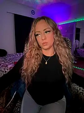 Freechat sage_love on StripChat