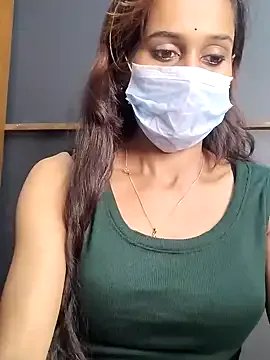 Saharaa on StripChat 