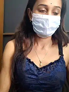 Saharaa on StripChat 