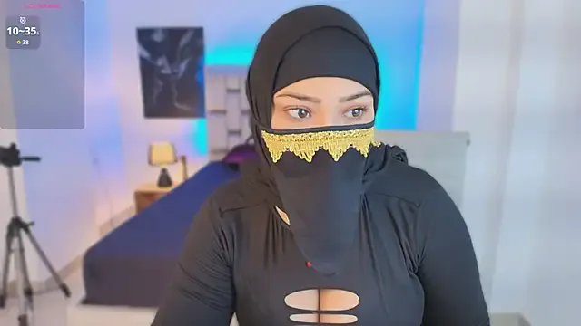 Freechat samiraa_haalem on StripChat