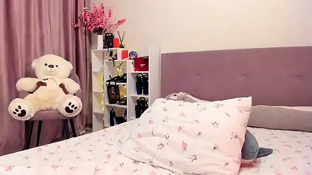 Freechat Shadow_Dance on StripChat