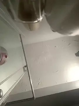 Freechat slimcateee on StripChat